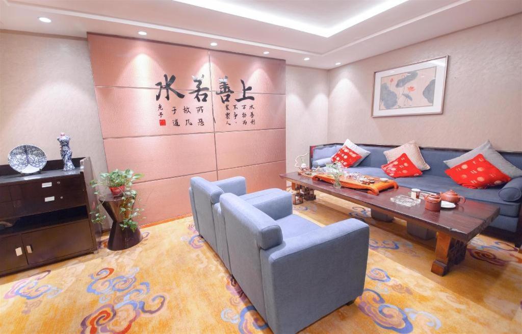 Yueyang Grand Skylight Hotel Экстерьер фото