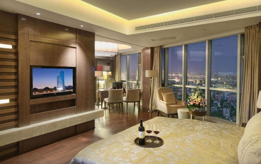 Yueyang Grand Skylight Hotel Экстерьер фото